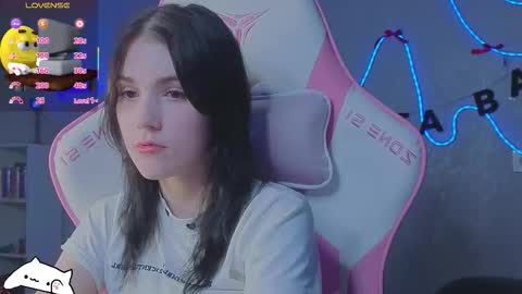 sophie_nomenal_ online show from 01-08-26, 02:30