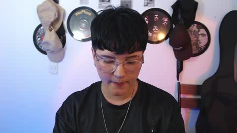 sophie_ross1 online show from 04-09-26, 01:16