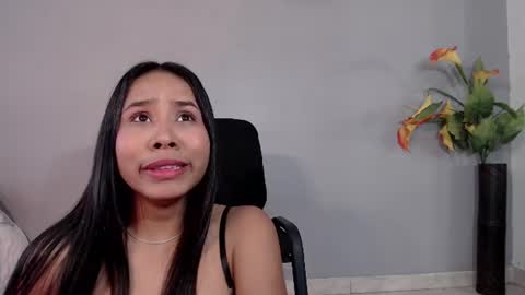 sophie_w1 online show from 07-28-26, 02:13