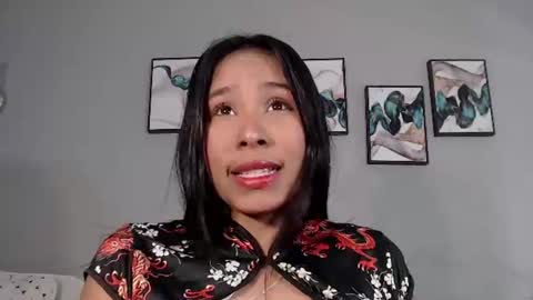 sophie_w1 online show from 08-03-26, 12:32