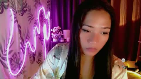 Snapshot of sophiebaley_ chatting on 03-10-26, 06:40 Sophie online show from 03-10-26, 06:40