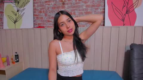 Sophie online show from 02-24-25, 03:53