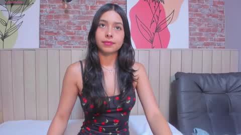 Sophie online show from 03-04-25, 12:12