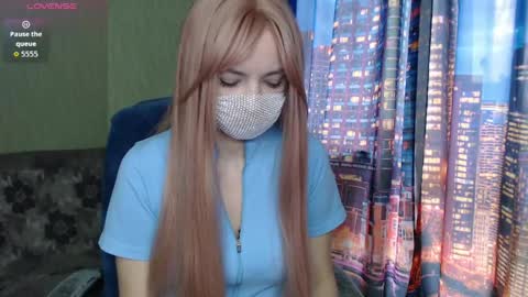 Sophie online show from 03-08-26, 09:02