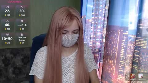 Sophie online show from 03-23-26, 08:51