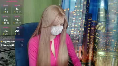 Sophie online show from 05-24-26, 07:46