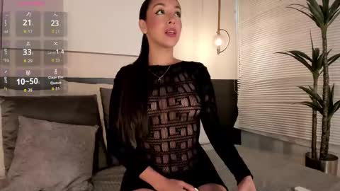 Snapshot of sophieblake1 chatting on 11-04-25, 08:41 online show from 11-04-25, 08:41