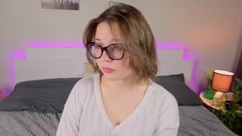 Sophia online show from 06-15-26, 06:48