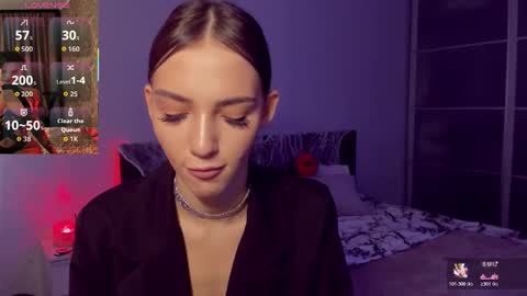 Sophie online show from 10-29-25, 11:01