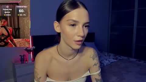 Sophie online show from 11-28-25, 11:13
