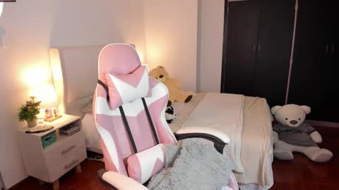    online show from 01-07-26, 09:45