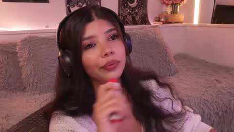 Sophiee  online show from 02-08-26, 05:49