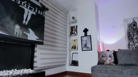 Snapshot of sophiehill_gh chatting on 11-03-25, 02:57 SOPH  online show from 11-03-25, 02:57