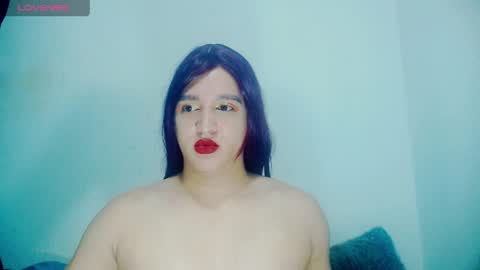 sophiehillsxo online show from 05-15-26, 09:05
