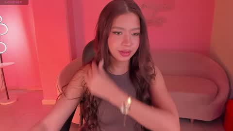 Snapshot of sophiehouston_ chatting on 07-06-26, 03:58 Sophie Houston online show from 07-06-26, 03:58