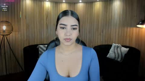 Sophie online show from 04-27-26, 12:19