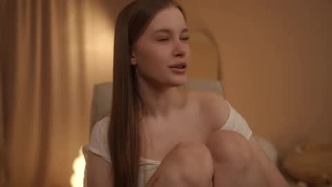 Snapshot of sophiephoria chatting on 02-27-25, 04:43 Sophie Next stream 3 online show from 02-27-25, 04:43