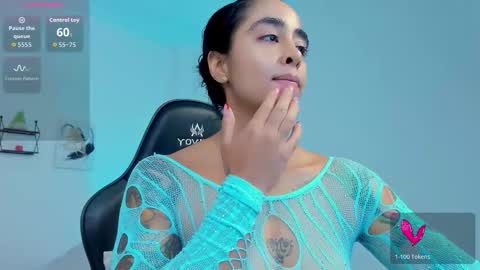 sophierooy online show from 01-12-26, 03:17