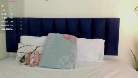 sophieturner_mg online show from 09-26-25, 07:07