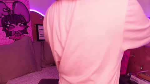   Sophie  online show from 10-04-25, 07:01