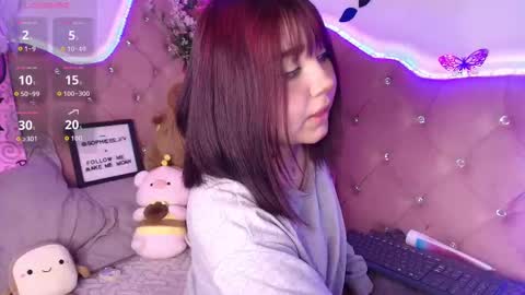   Sophie  online show from 10-11-25, 07:34