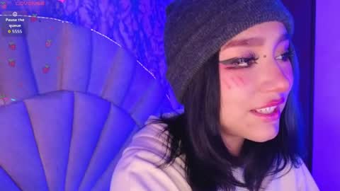   Sophie  online show from 05-11-26, 06:27