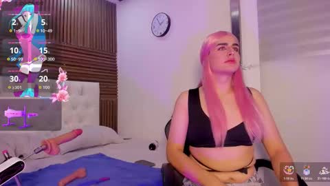 Sophie online show from 03-19-26, 07:56