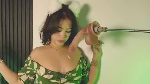 sofi online show from 11-12-25, 08:41