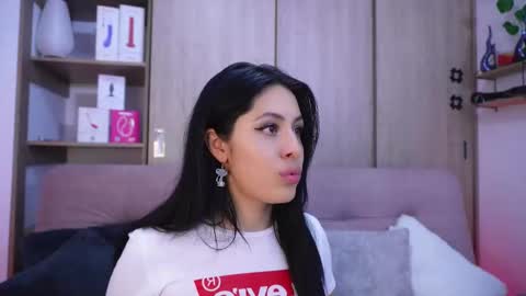 Snapshot of sophiiecums chatting on 03-07-26, 09:45 Sophiie online show from 03-07-26, 09:45