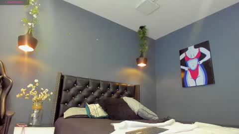 Sophie Taylor online show from 01-20-25, 11:10