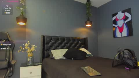 Sophie Taylor online show from 01-30-25, 11:13