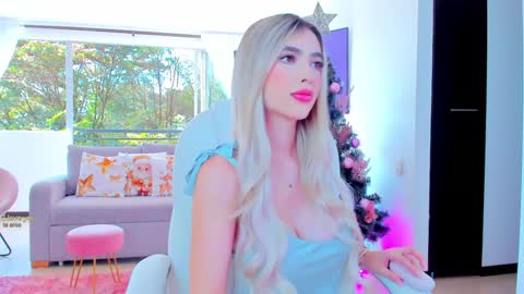 YULITZA online show from 12-28-24, 01:38