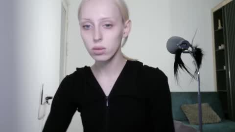 sora999999999 online show from 03-15-26, 03:40