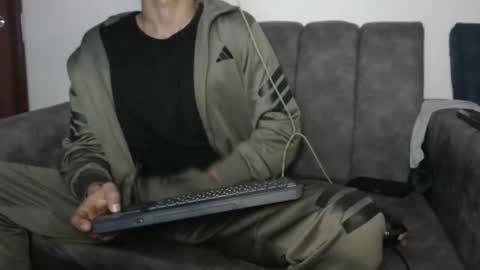 businessman online show from 05-14-26, 02:07