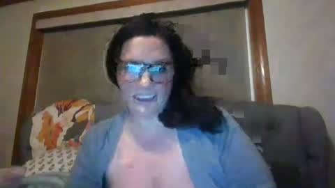 NaughtyMommy online show from 01-02-25, 12:45