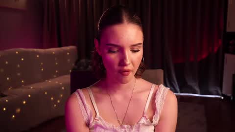 sylene online show from 12-15-25, 03:49