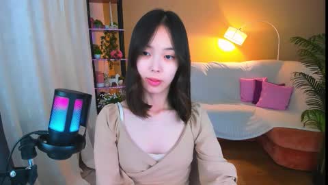Snapshot of soulharmoonyy chatting on 09-23-25, 01:25 soulharmoonyy online show from 09-23-25, 01:25