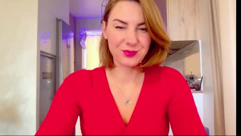 Snapshot of soulmategirl chatting on 02-26-25, 12:36 SoulMate online show from 02-26-25, 12:36