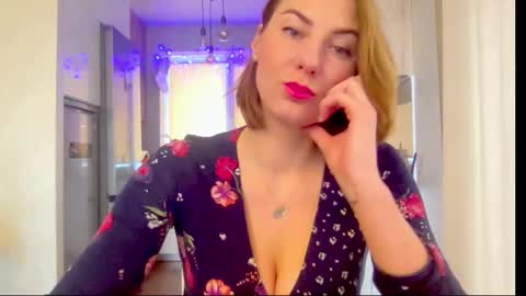 Snapshot of soulmategirl chatting on 02-27-25, 12:13 SoulMate online show from 02-27-25, 12:13