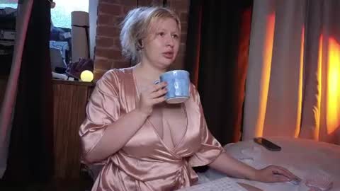 soulmeinme online show from 06-18-26, 08:47