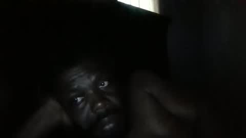 Snapshot of source1012 chatting on 10-10-25, 11:42 source1012 online show from 10-10-25, 11:42