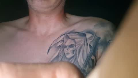 Snapshot of southboy2410 chatting on 09-21-25, 06:48 southboy2410 online show from 09-21-25, 06:48