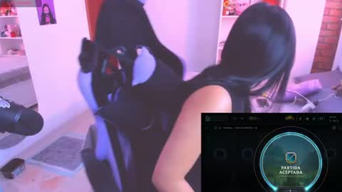 Lili online show from 06-22-26, 03:31