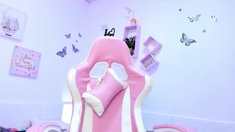 Alicia PVT OPEN online show from 09-10-25, 01:38