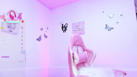 Alicia PVT OPEN online show from 10-08-25, 04:32