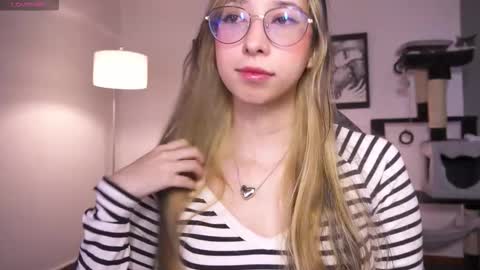 Irisita online show from 11-15-25, 11:43