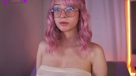 Snapshot of soy_iris chatting on 06-27-26, 12:22 Irisita online show from 06-27-26, 12:22