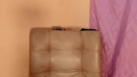 Snapshot of soy_jacky18 chatting on 02-16-25, 08:21 Jacky online show from 02-16-25, 08:21