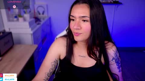 Snapshot of soyabby_ chatting on 10-30-25, 10:54 Luisa online show from 10-30-25, 10:54