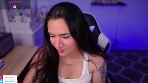 Snapshot of soyabby_ chatting on 12-04-25, 02:54 Luisa online show from 12-04-25, 02:54